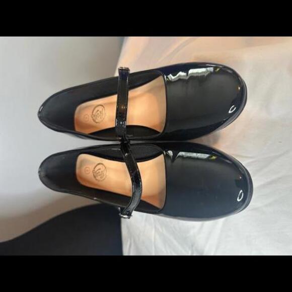 EUC Trary Shoes Women, Chunky Mary Janes Heels Size 8 - Picture 2 of 5